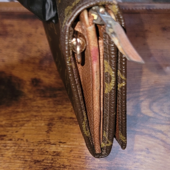 Authentic LOUIS VUITTON Monogram Porte Monnaie Tresor Chain Authentic - Picture 4 of 16